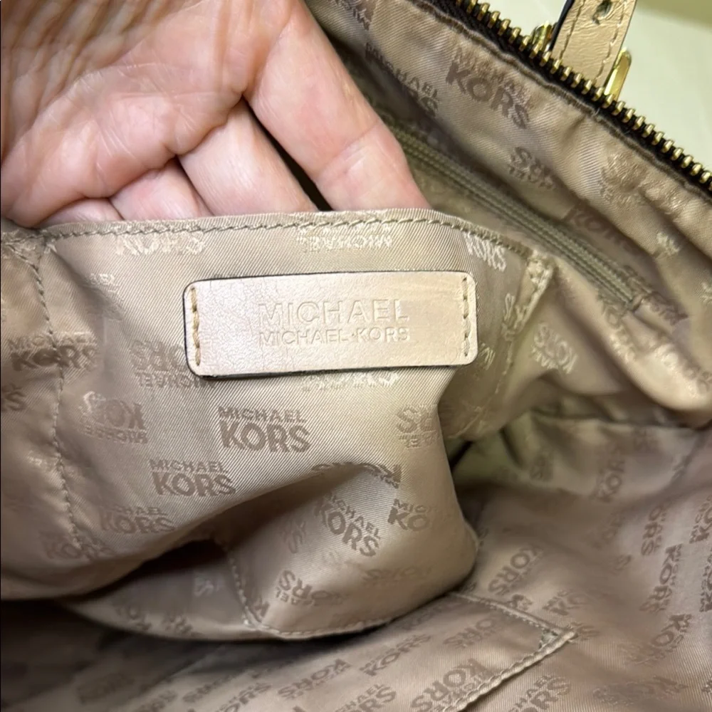 Michael Kors Jet‎ Set Travel Tote w/ Hummingbird Charm – Brown MK Monogram